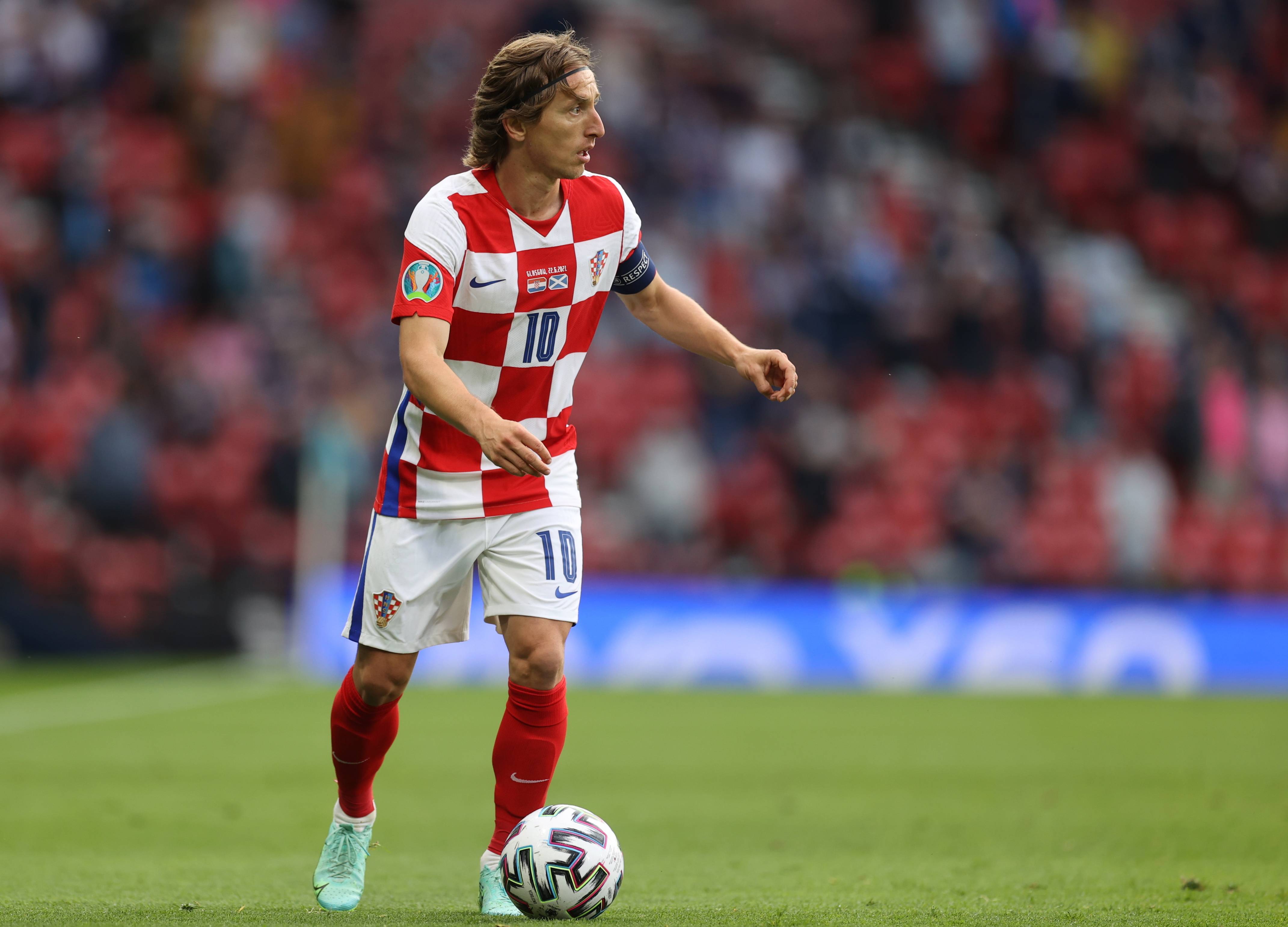 里程碑！字母哥生涯总得分来到21000分