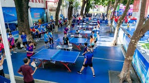 继C罗和小卢卡斯后，奥斯梅恩是第三位欧冠客场对贾府戴帽的球员